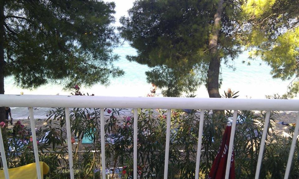 Apartman On The Beach - Nemira, Omis Apartment Ngoại thất bức ảnh