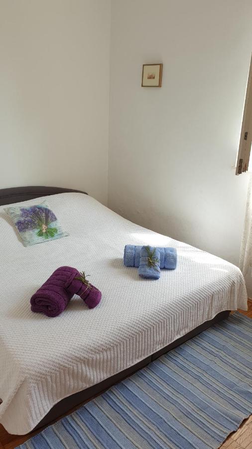 Apartman On The Beach - Nemira, Omis Apartment Ngoại thất bức ảnh
